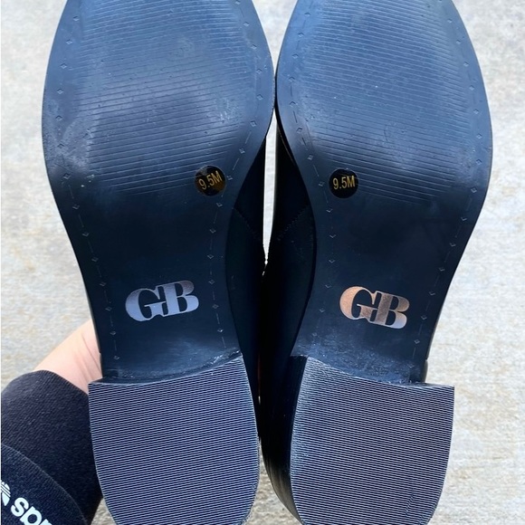 Black Leather and Ball Chain Stud Ankle Boots - Picture 6 of 6